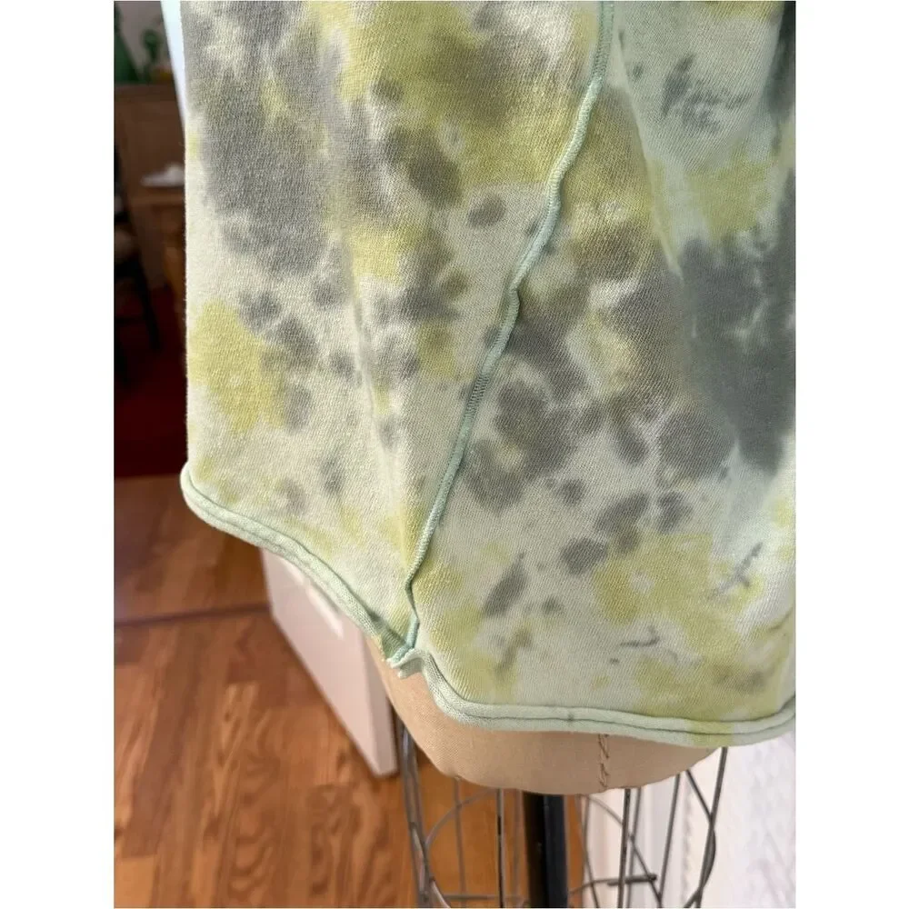 We The Free Light Green and Gray Tie-Dye V-Neck Sweatshirt